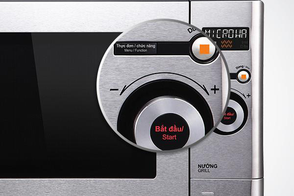 Lò vi sóng Sharp 23 lít R-G623VN có nướng